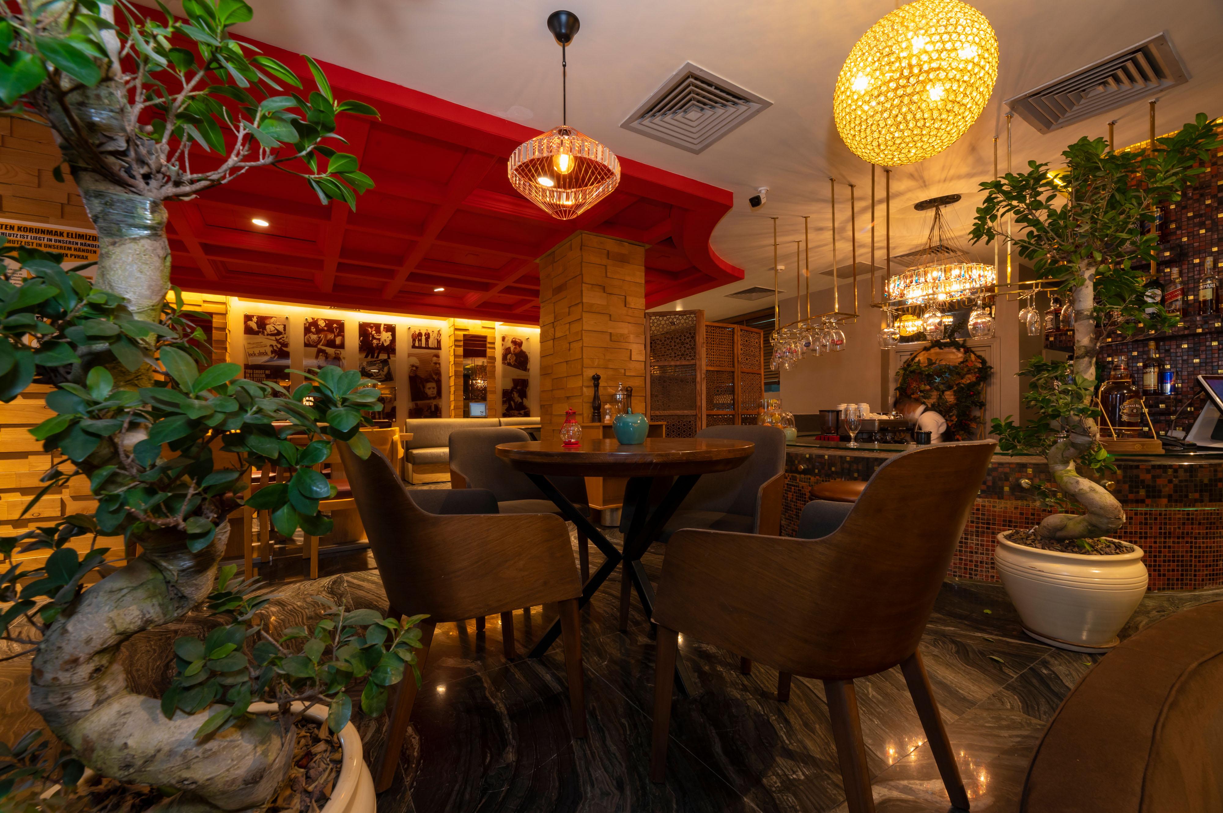 Ramada By Wyndham Istanbul Pera Taksim Hotel Kültér fotó Interior of the restaurant